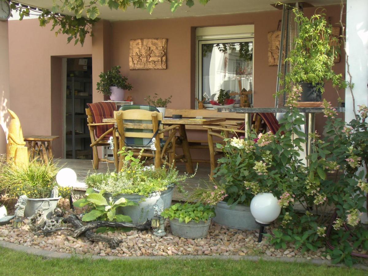 Ferienwohnung Am Brunnen Großheubach Eksteriør billede